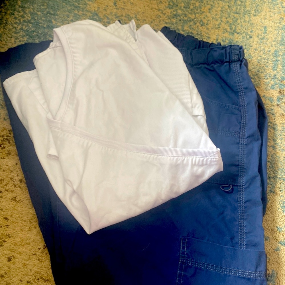Set of scrubs